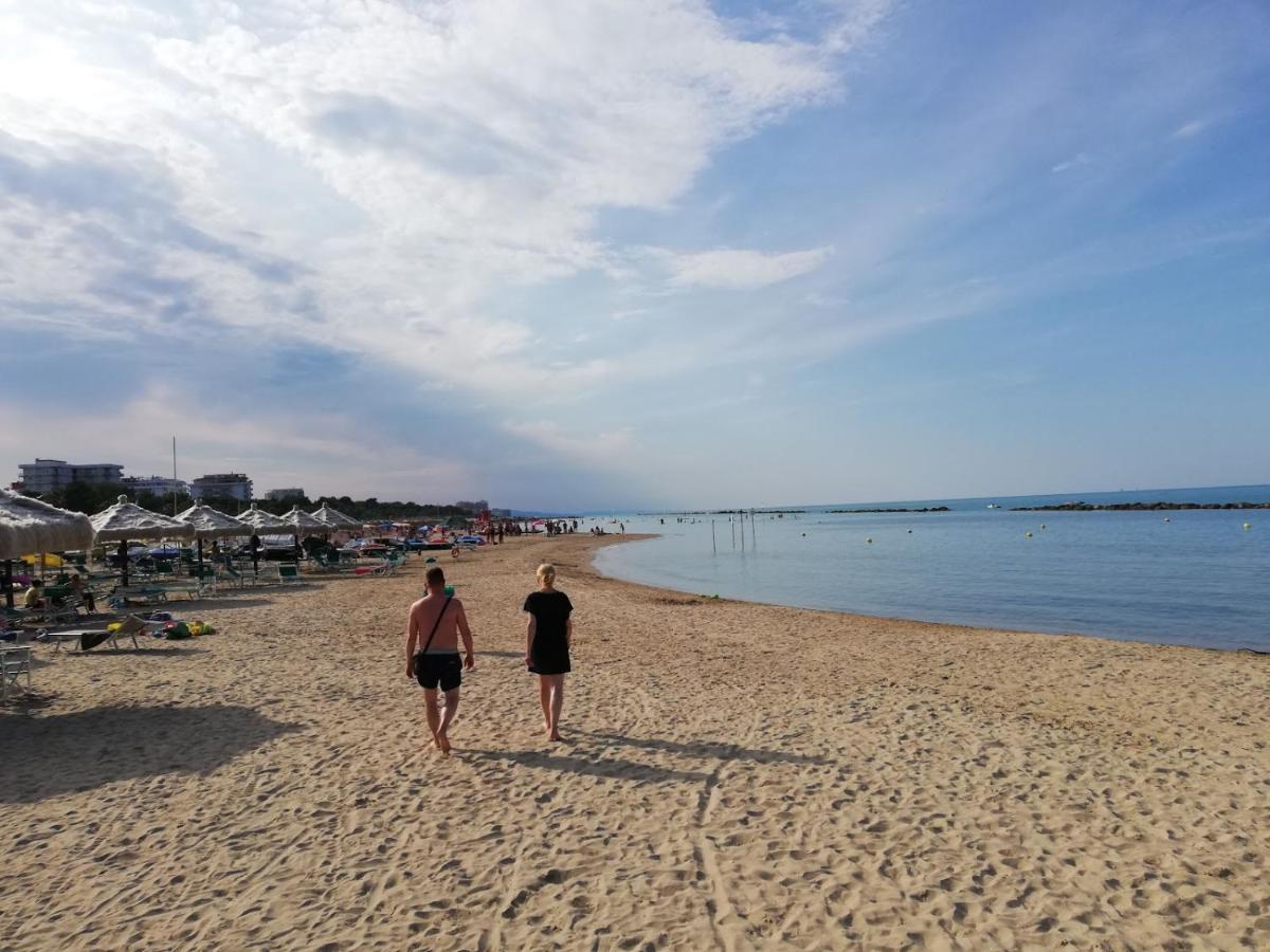 Appartamento Due Passi dal Mare Pescara Esterno foto